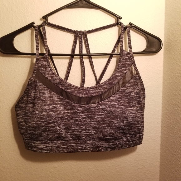 Victoria's Secret Other - Victoria's Secret sports bra racerback